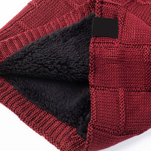 Gorro de Punto Rojo Unisex, 100% Acrílico, para Uso Casual en Invierno, para Adultos, con Diseño de Puño Acanalado - Product Image 6