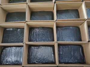 Matériau de calfeutrage durable de route de mastic d'asphalte de bâton élevé de conditions de haute température pour le remplissage de fissure de route - Product Image 5