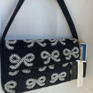 Bolso de hombro hecho a mano con lazo de cristal negro y plateado, con cuentas de vidrio y solapa, para mujer, ideal para fiestas, eventos nocturnos y bodas. - Product Image 1