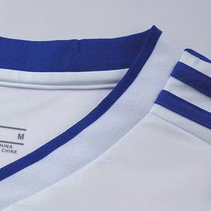 Tenue de football de haute qualité, dernière collection, uniforme de football personnalisé de qualité supérieure pour hommes, design et logo sur mesure - Product Image 2