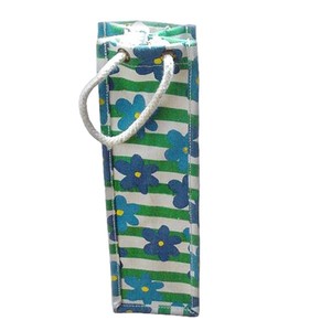 Bolsa de vino con asa de cuerda de algodón con estampado Floral, portador de lona laminada para una botella, reutilizable y reciclable - Product Image 1