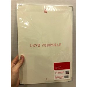Poster photo premium pour BTS Bangtan Boys Love Yourself - Taehyung - Product Image 2