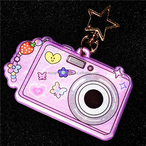 Porte-clés personnalisés en PVC réfléchissant à faible MOQ, étiquettes de clés de motel personnalisées, motif de dessin animé, impression numérique étanche - Product Image 4