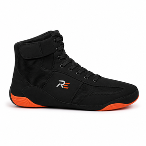 Chaussures de boxe professionnelles offrant une semelle antidérapante, un empeigne respirante et un ajustement confortable pour une agilité rapide et des performances optimales. - Product Image 5