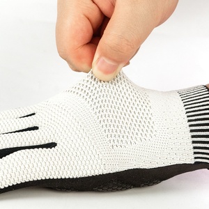 Guantes de Ciclismo de Montaña Cómodos de Cuero Antideslizantes, Diseño Personalizado, Ligeros y Transpirables - Product Image 3