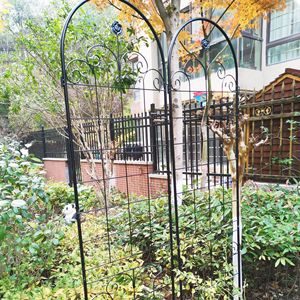 Set di 4 Tralicci da Giardino in Metallo Nero Antiruggine 86,7 X 19,7 cm, Supporto per Piante Rampicanti da Esterno - Product Image 2