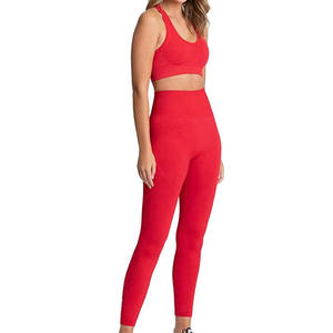 Conjunto de yoga para mujer de alta calidad, venta directa de fábrica, ropa deportiva sin costuras, conjunto de yoga para mujer en oferta. - Product Image 1