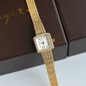 Reloj Mini Gold para Mujer con Movimiento SEIKO, Caja Cuadrada de Latón de Lujo, Correa de Acero Inoxidable con Incrustaciones de Diamantes - Product Image 2