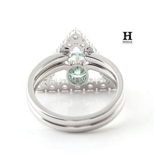 แหวนเพชรทรงหัวใจหรูหรา แหวนแต่งงานทองคำขาว 14K ประดับเพชรแล็บเกรดพรีเมียม แหวนครบรอบแต่งงานระยิบระยับ ผลิตจากเพชรแล็บ - Product Image 2