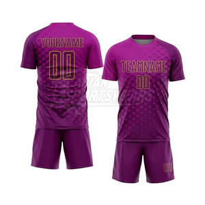 Tenue de football légère en tissu mesh polyester respirant, conçue pour une meilleure circulation de l'air et le confort du joueur - Product Image 3