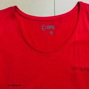 Diseño de moda para mujer, venta al por mayor, precio de fábrica barato, 100 algodón, 160 Gsm, manga corta, cuello redondo, Camiseta de algodón supersuave para mujer - Product Image 3