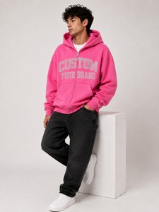 Sudadera con capucha rosa personalizada con cremallera y tachuelas para hombre, estilo oversize, moda urbana, con pedrería, casual, tipo jersey. - Product Image 4