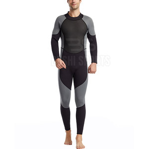 Combinaison de surf de haute qualité avec matière extensible et durable, idéale pour les longues séances de surf et l'entraînement - Product Image 3