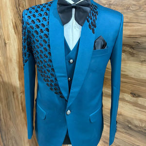 Traje de esmoquin bordado de diseño en azul verdoso para hombre – Blazer con cuentas para boda y graduación con chaleco y pantalones - Product Image 1