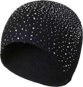 Vente directe usine – Bonnets d'hiver tricotés chauds et brillants avec logo personnalisé en strass – Bonnets d'hiver chauds avec logo personnalisé - Product Image 3