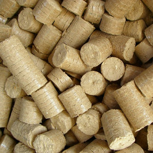 Briquettes de sciure de bois compressées de haute qualité à prix d'usine, combustible biomasse écologique, faible teneur en cendres, haute puissance calorifique, économie d'énergie - Product Image 1
