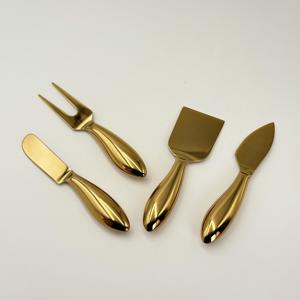 Nouveauté : Ensemble de 4 outils à fromage en acier inoxydable avec finition dorée pour la maison, l'hôtel, le restaurant et les cadeaux de mariage - Product Image 2