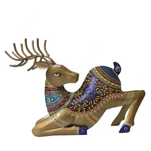 Juego de 2 Ciervos Sentados Pintados en Hierro de Alta Calidad, Decoración Tradicional para el Hogar, Estatuas de Hierro Hechas a Mano y Ecológicas - Product Image 2