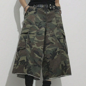 Shorts pour hommes camouflage écologiques en gros - Mode urbaine tendance, commandes en gros personnalisables - Product Image 1