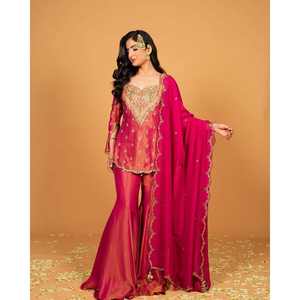 Ensemble haut-bas et dupatta en broderie de designer, vêtements indiens et pakistanais - Product Image 3