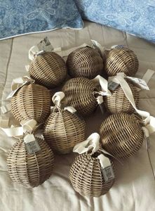 Décoration de Noël en rotin tressé naturel en forme de renne, rustique, pour table, exportateur et fabricant en gros du Vietnam - Product Image 1