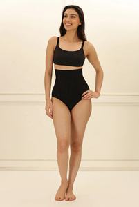 Braguitas de encaje suaves y cómodas para mujer, de talle bajo, con ventilación, sexy, con bordado 3D y control ligero. - Product Image 3