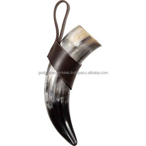 Support de corne à boire Viking authentique tasse en céramique de meilleure qualité pour café ou bière cadeau de mariage gravé personnalisé pour garçons d'honneur - Product Image 2