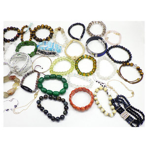 ราคาสุดพิเศษ ชุดเครื่องประดับญี่ปุ่นมือสองระดับพรีเมียม 50 ชิ้น ชุดรวมแบบคละ สำหรับผู้หญิง แฟชั่นสร้อยข้อมือ - Product Image 1