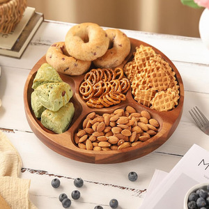 Plateaux ronds en bois d'acacia à 5 sections faits à la main pour pain fromage repas chauds ou gâteau servant sur table à manger ou utilisation quotidienne de la cuisine - Product Image 2