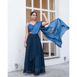 Lehenga Choli Bleu Monsoon XS avec Dupatta Pré-Cousu en Georgette pour Mariages Inde Pakistan - Product Image 1