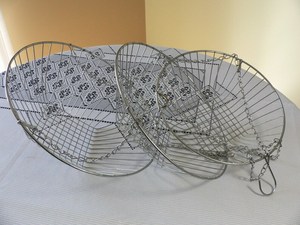 Canasta Colgante Metálica de 3 Niveles, Desmontable, Moderna y de Alta Calidad, para Almacenamiento de Frutas y Verduras en la Cocina, Fabricada con Hierro Sostenible - Product Image 2