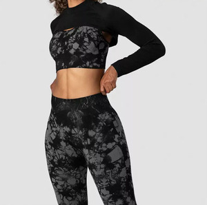 Ensemble deux pièces de leggings et hauts de yoga personnalisés avec logo pour femmes, vente en gros - Product Image 3