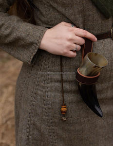 Cuerno Vikingo para Beber, Hecho a Mano con Cuerno de Buey, Vaca o Búfalo, Material de Calidad, Artículo Decorativo de Colección para Exhibición - Product Image 2