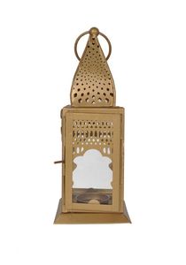 Farol de hierro estilo marroquí con paneles de vidrio morado y recortes florales para decoración del hogar - Product Image 4