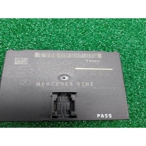 โมดูลเกตเวย์กลางรถยนต์ S-class ปี 2005-2009 มือสอง ของแท้ รหัสอะไหล่ A2215408845 - Product Image 4