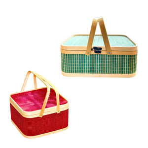 Panier cadeau décoratif en bambou le plus vendu avec couvercle et poignées, décoration intérieure, couleur personnalisable disponible, artisanat en osier - Product Image 1