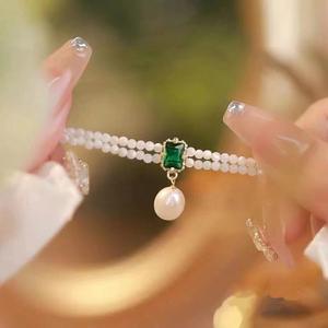 สร้อยคอไข่มุกอะโกย่าทรงผีเสื้อสองชั้น ประดับมรกตและเพทายคุณภาพสูง สร้อยคอแฟชั่น - Product Image 2