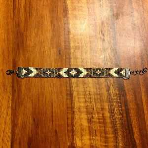 NOUSHAD HANDICRAFTS Handmade Beaded <b>Bracelet</b> Charm with Black Yellow & Silver Stones IGI Certified for Jewelry Making - Product Image 4