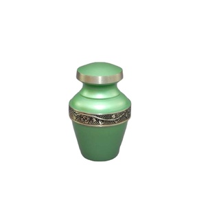 Venta caliente de alta calidad hechos a mano listos para enviar recuerdos de cremación de latón para restos humanos mini urnas - Product Image 1