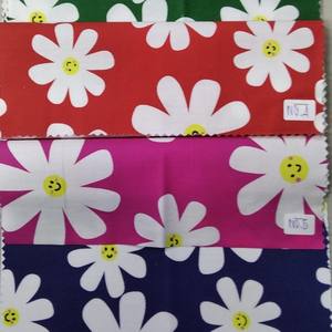 ผ้าพิมพ์ลายดอกไม้ดิจิทัลคุณภาพสูง สวยงาม สีสันสดใส บนผ้าฝ้ายทอ กว้าง 58 นิ้ว พร้อมจัดส่งทันที - Product Image 3
