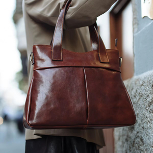 Luxury Genuine Leather Vintage Solid Color Zipper Closure Shoulder Bag Elegant Designer <b>Handbag</b> for Women Outdoor Travel - Product Image 1