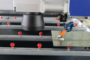 Macchina per la sabbiatura, la foratura e la rimozione della vernice per la lavorazione di specchi intelligenti - Product Image 4