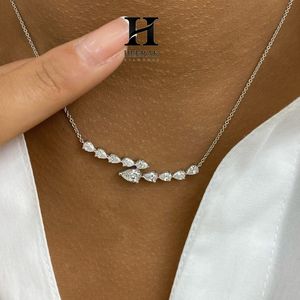 Collar de Diamantes de Corte Pera Asimétrico de Lujo, Plata de Ley 925, Colgante de Racimo, Joyería Nupcial para Mujer - Product Image 5