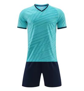 Camiseta de Fútbol Personalizada de Alta Calidad, Uniforme Profesional para Hombre, Pantalón Corto, 100% Poliéster, Diseño de Logotipo Personalizado, Directo de Fábrica - Product Image 6