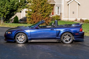 Ford Mustang GT Roadster Stage 2 Convertible de 2002 - Product Image 3