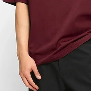 เสื้อยืดคัมเบอร์ สปอร์ตส์ สีแดงเลือดหมู สำหรับผู้ชาย ผ้าฝ้าย 100% คอกลม แขนสั้น ทรงโอเวอร์ไซส์ เสื้อยืดฤดูร้อน ระบายอากาศได้ดี - Product Image 6