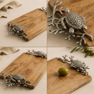 Bandeja de Servir de Madera de Mango Hecha a Mano de Lujo con Asas de Metal de Tortuga Plateadas Antiguas, Plato Decorativo Rústico para Uso en el Hogar y Hoteles - Product Image 2
