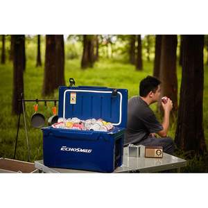 Nuova scatola di raffreddamento isolata blu Navy 40Qt - Product Image 5