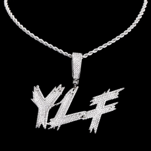 Colgante de letras personalizado de lujo con moissanita, joyería de plata, colgante de nombre con púas, collar de hip hop - Product Image 4