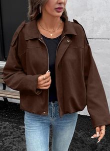 Chaqueta de Motociclista de Cuero Genuino Acolchada Negra para Mujer, Ajustada, Elegante, con Acolchado Protector, Silueta Delgada, Estilo Urbano - Product Image 4